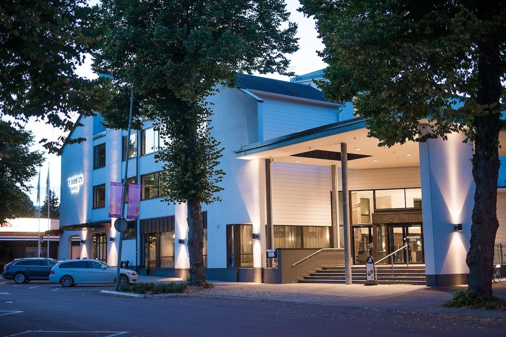 Hotel Pommern マリエハムン エクステリア 写真