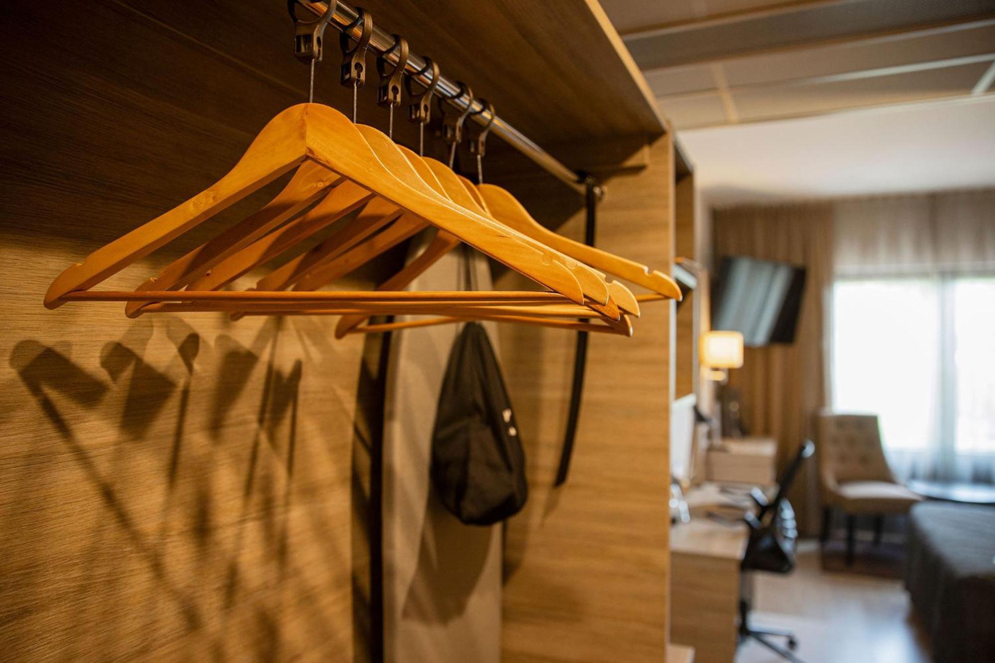 Hotel Pommern マリエハムン エクステリア 写真