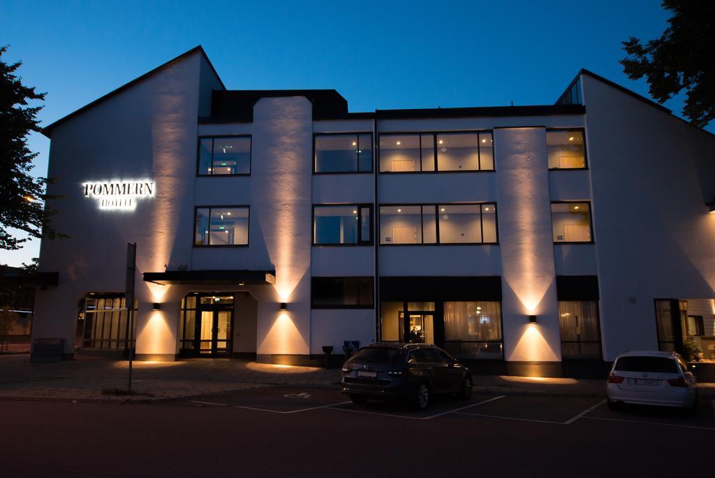 Hotel Pommern マリエハムン エクステリア 写真