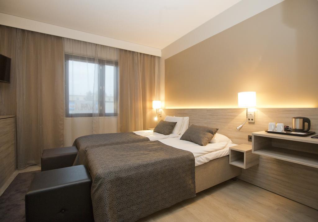 Hotel Pommern マリエハムン エクステリア 写真