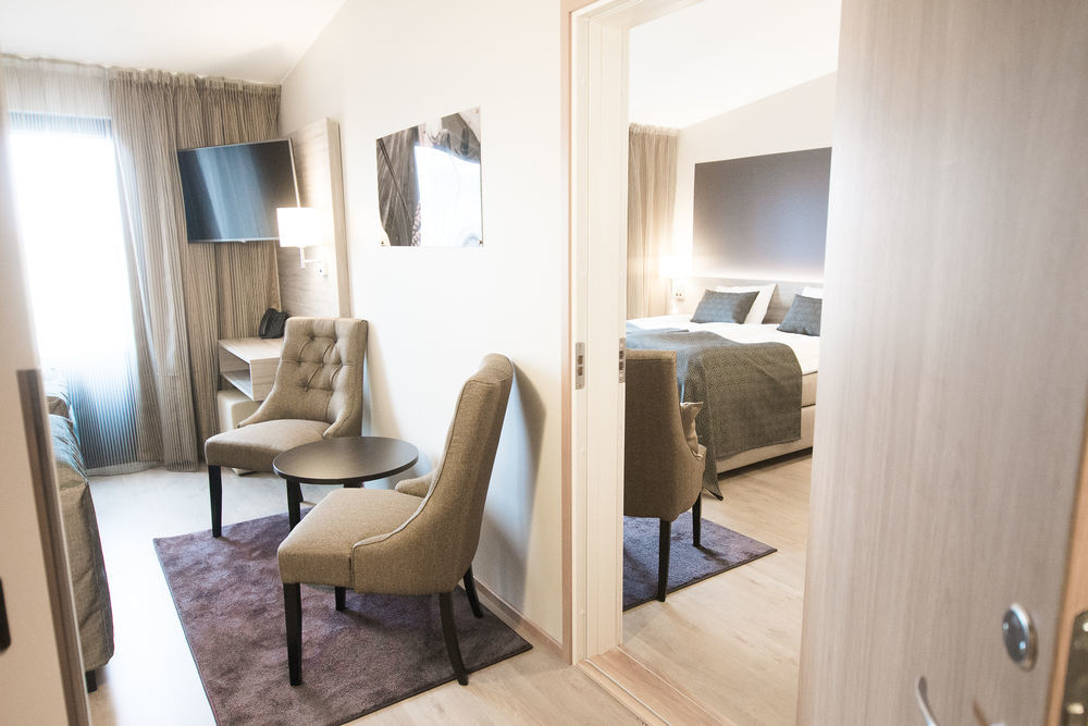 Hotel Pommern マリエハムン エクステリア 写真